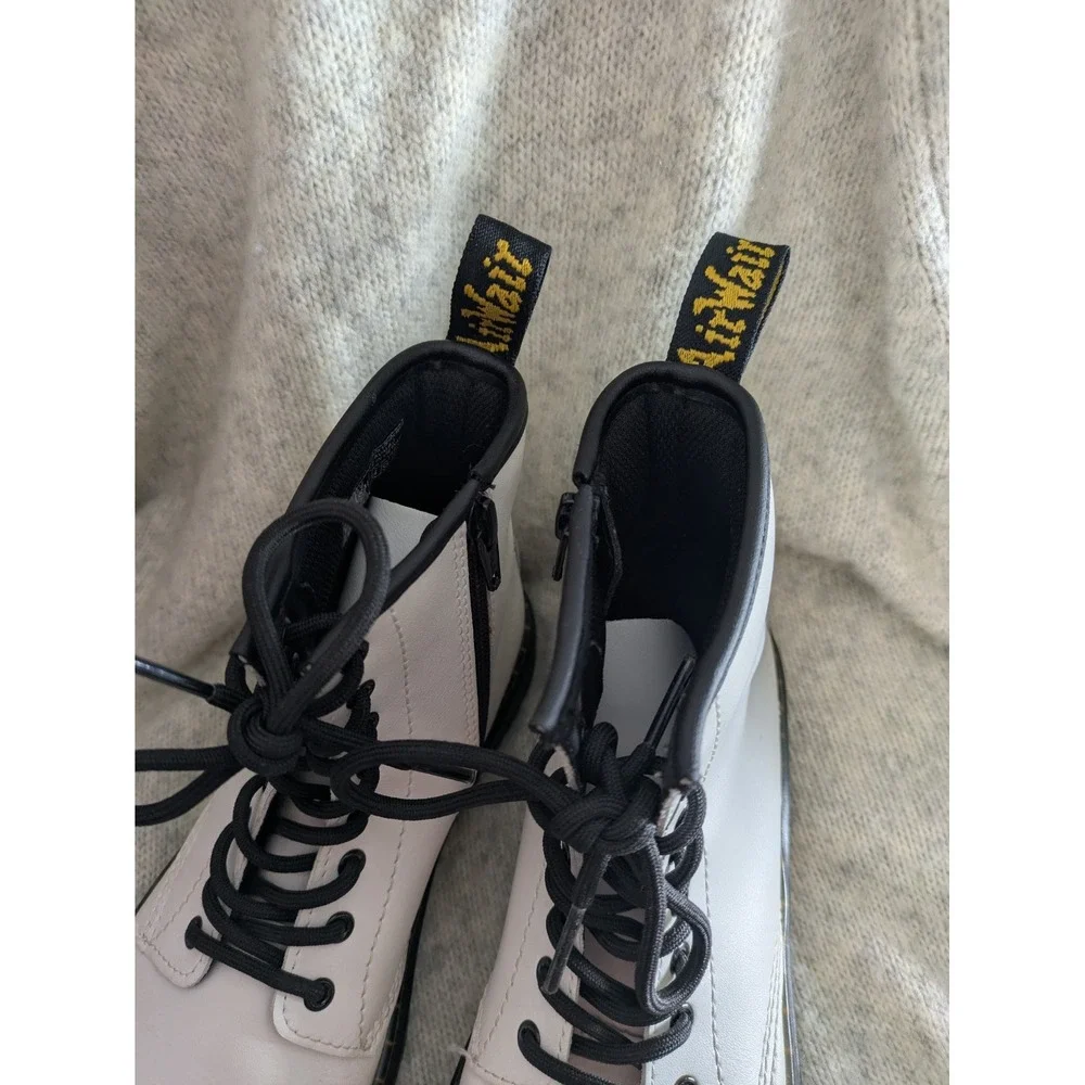 Dr. Martens Zavala J White Leather Lace Up Combat Boots Kids 4 Ankle Zip Boot